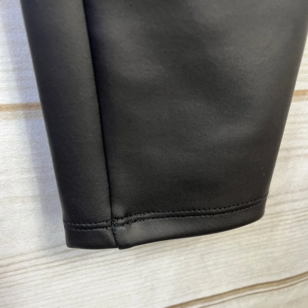 Express sleek vegan